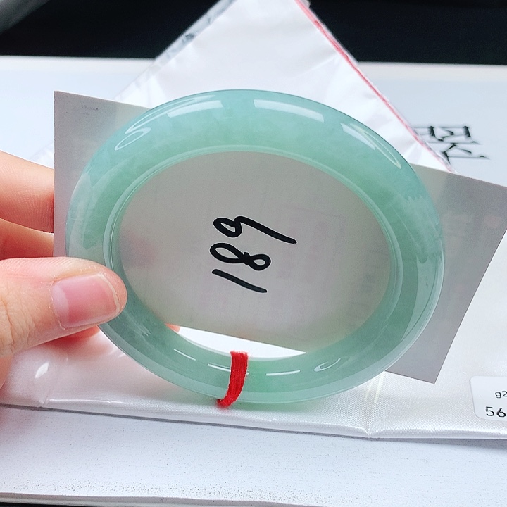 翡翠手镯（圆镯）未镶嵌缅甸天然a货手镯56