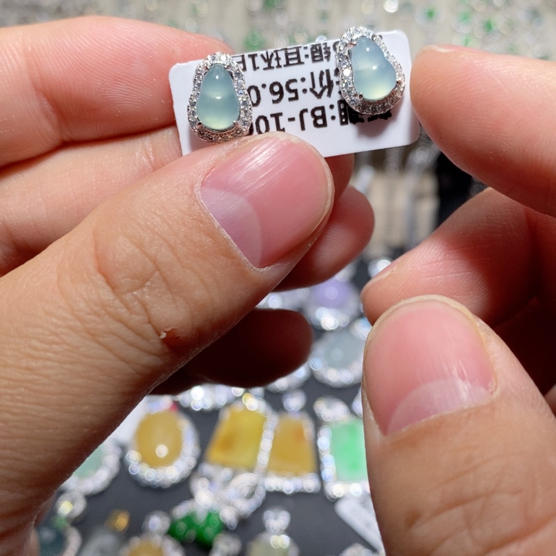 翡翠耳饰银S925镶嵌n k k