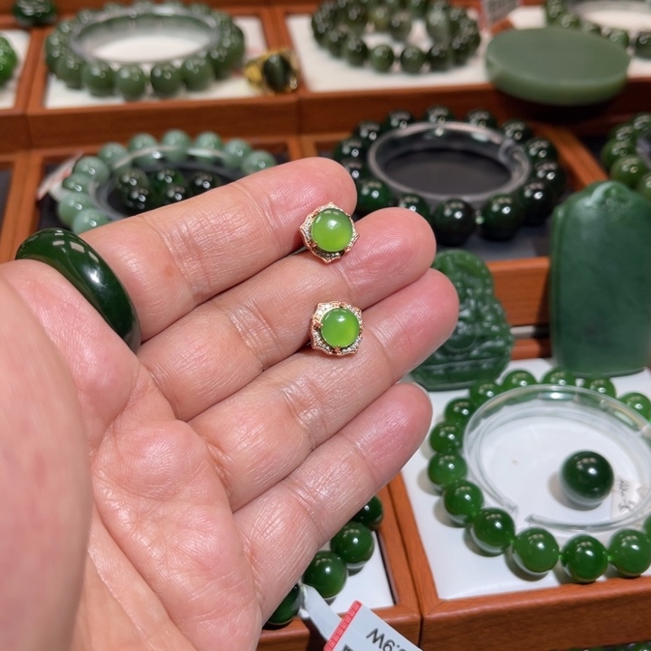 和田玉银S925镶嵌耳饰