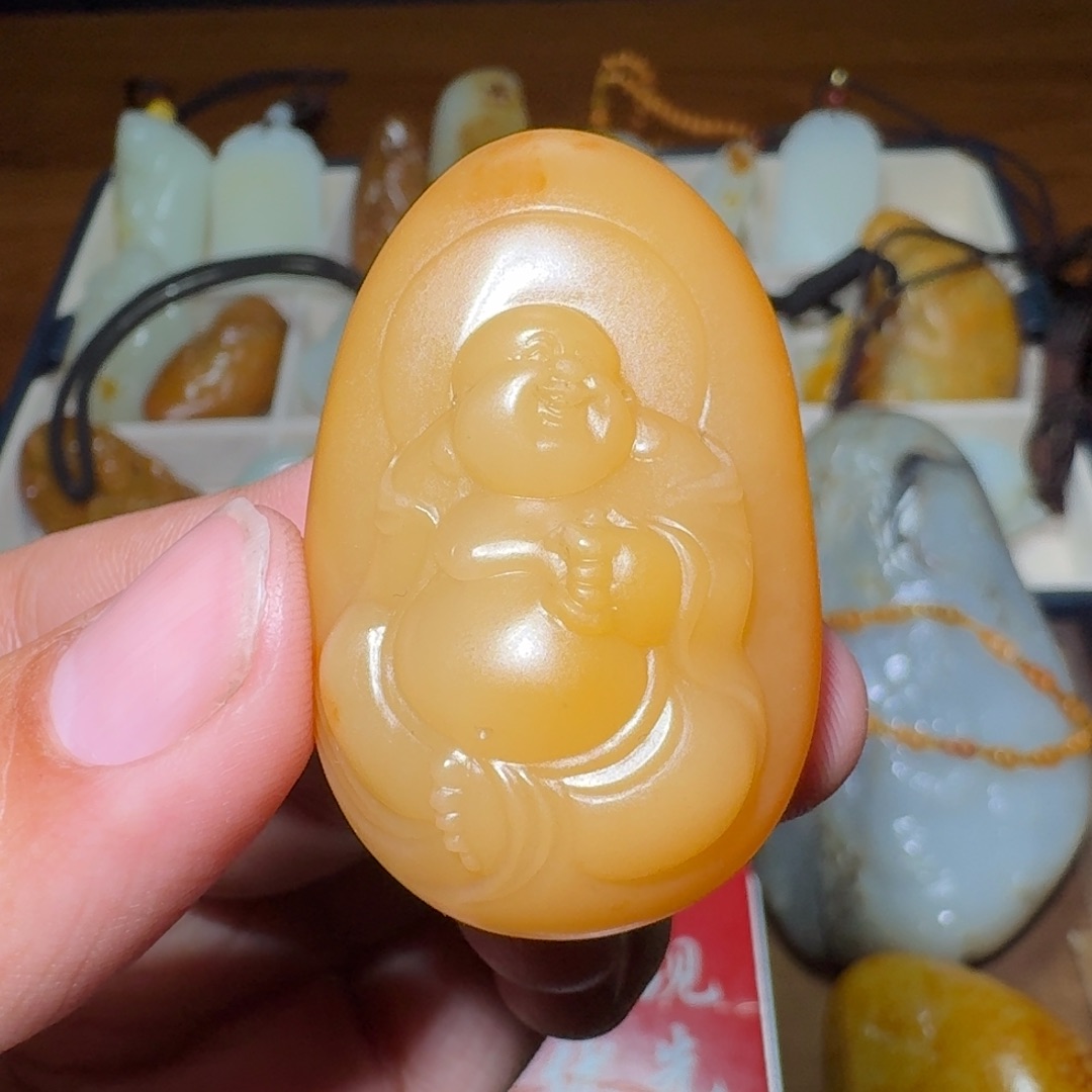 和田玉颈饰18K金镶嵌