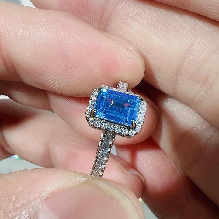 红宝石颈饰未镶嵌