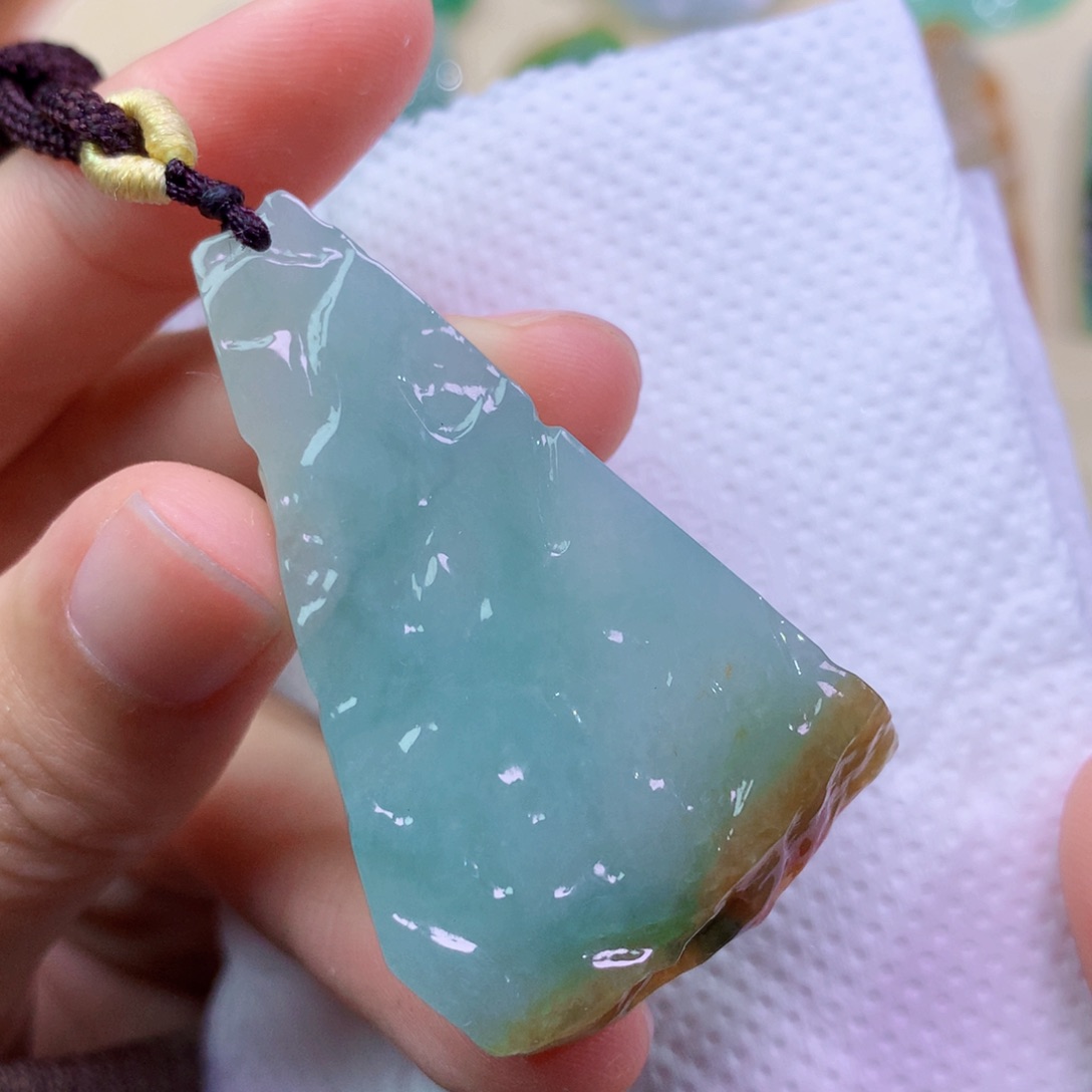 翡翠未镶嵌吊坠(不含链)