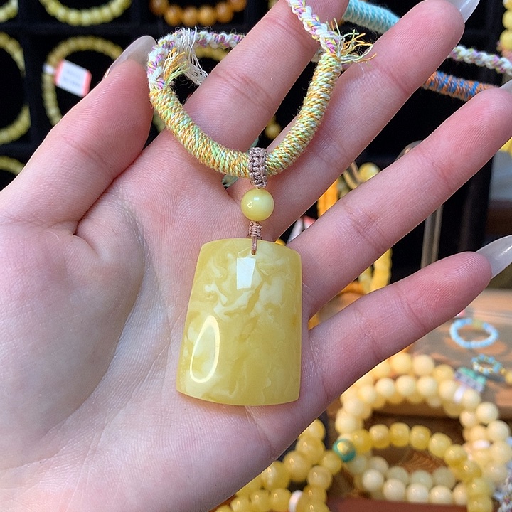 琥珀颈饰未镶嵌蜜蜡吊坠项链