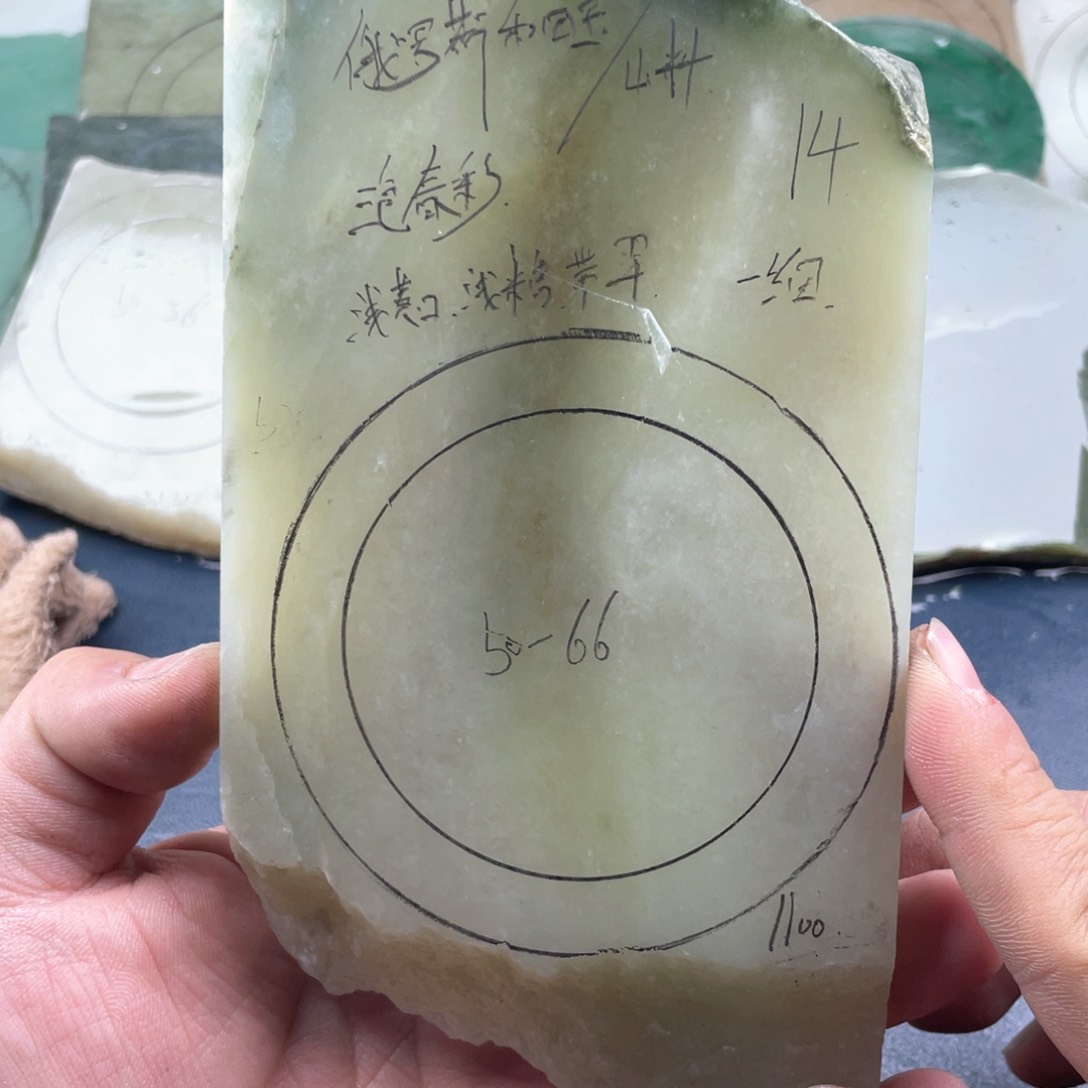 和田玉定制手镯未镶嵌希*