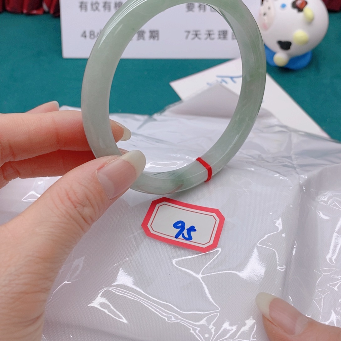 翡翠手镯未镶嵌H*l95555555