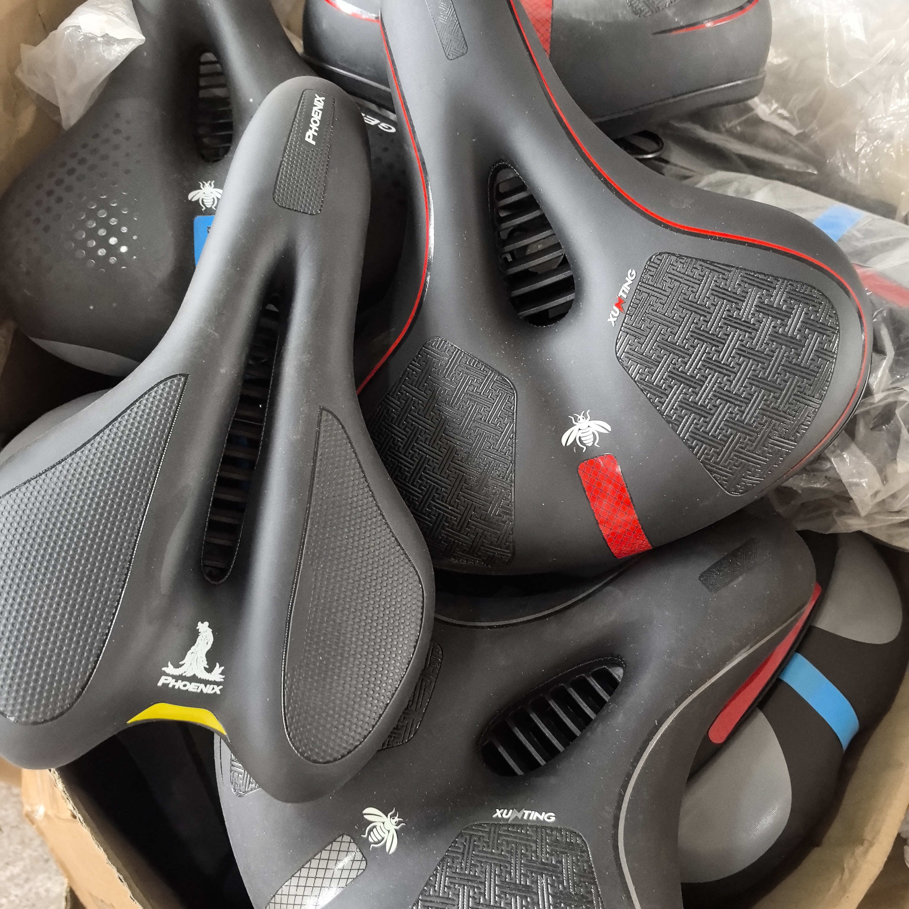 山地自行车永久车坐垫超软不硌屁股（款式随机）