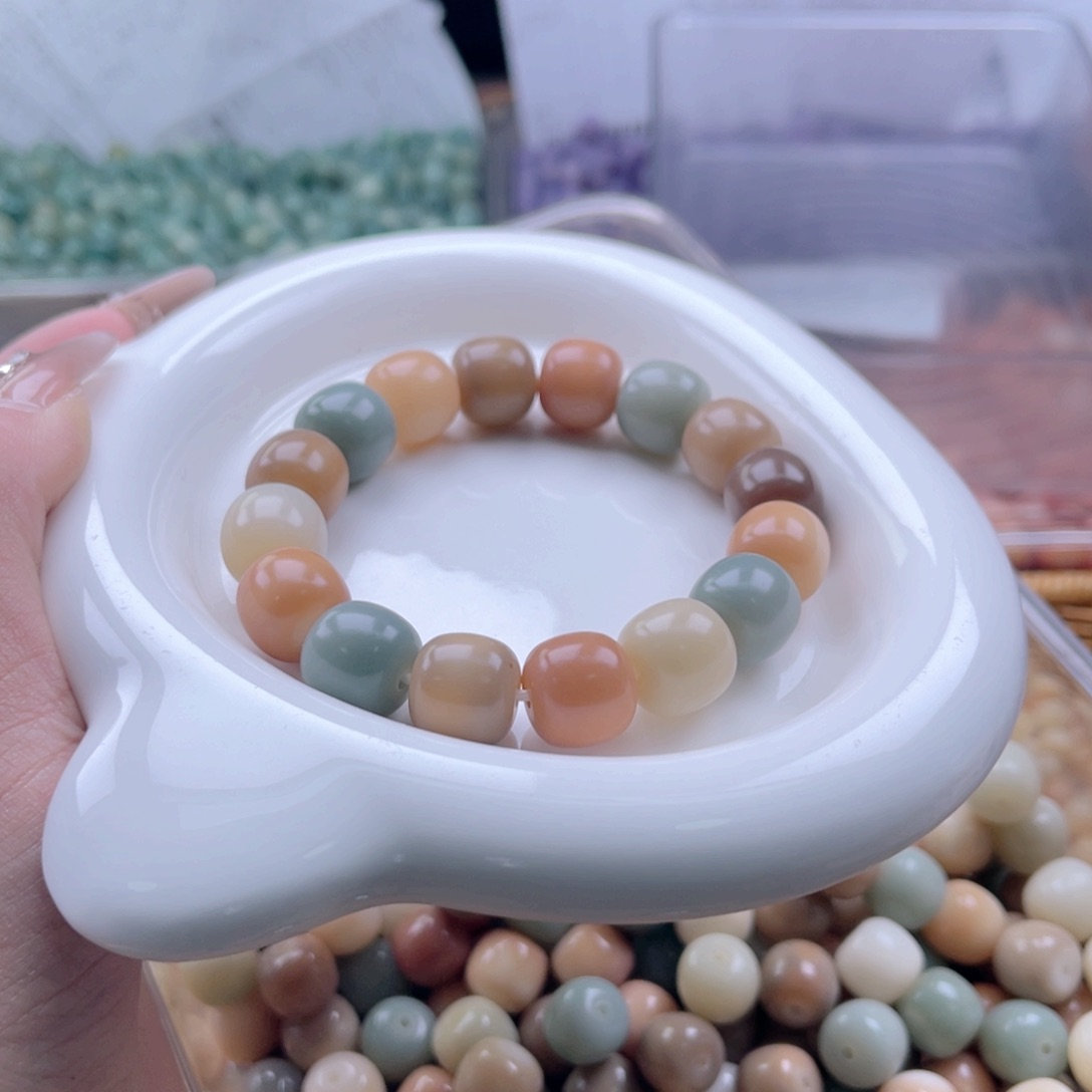 白玉菩提吊坠z13.75mm40+10颗 干磨