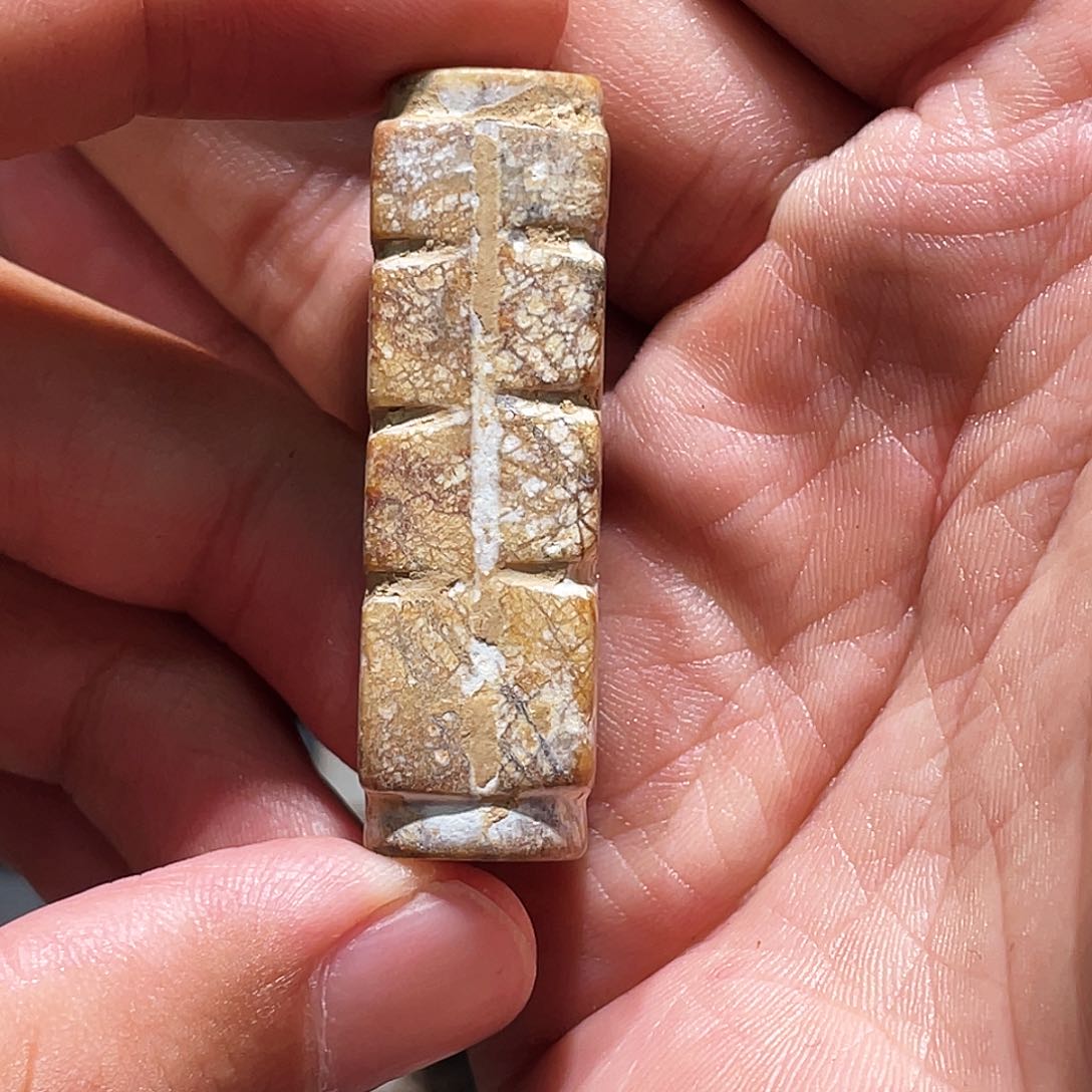 和田玉（糖玉）未镶嵌颈饰谢*