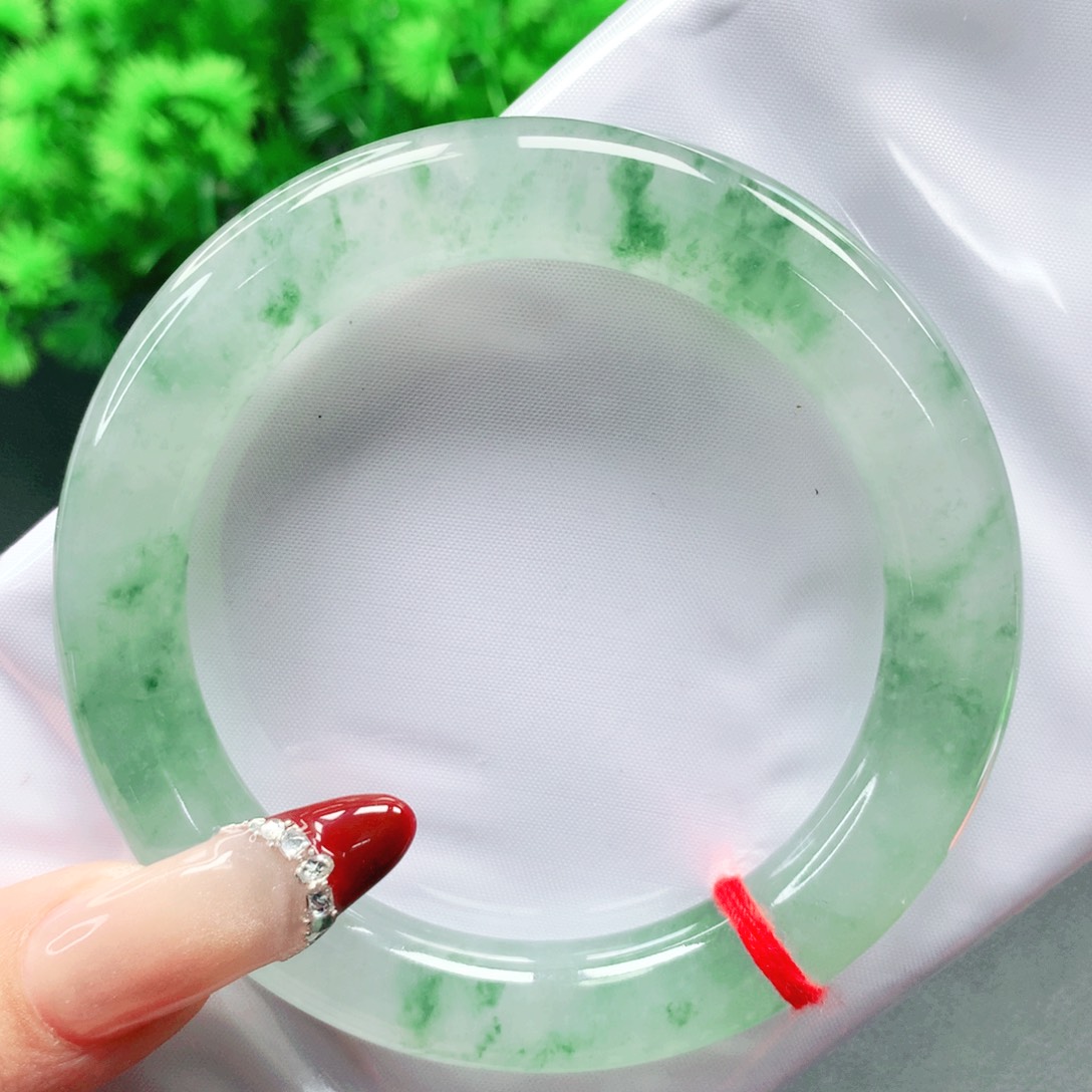 翡翠未镶嵌手镯56