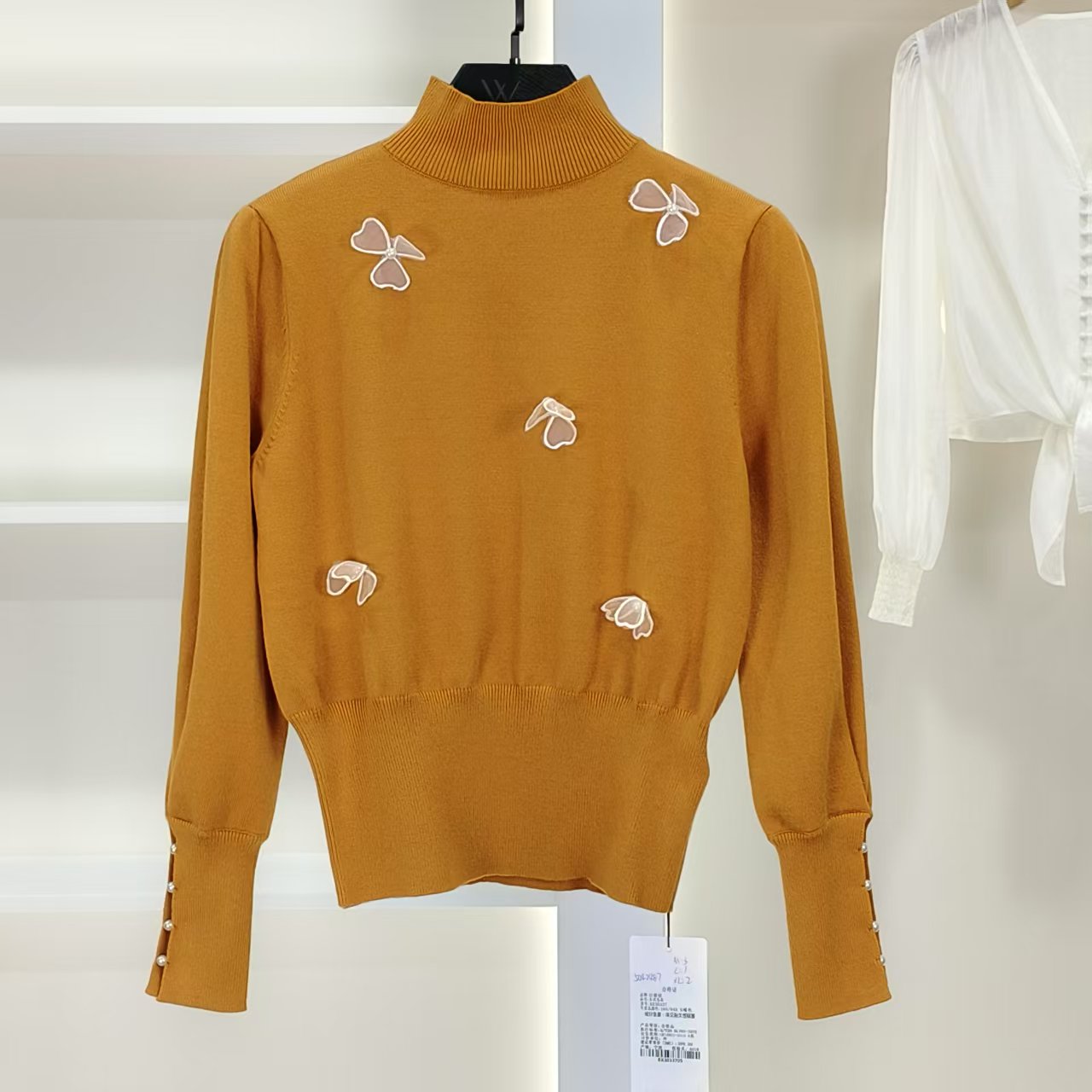 麦迪尚品【白LY】5042487 春秋厚款立领针织毛衣品牌撤柜女装