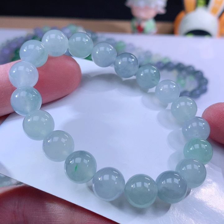 翡翠手链未镶嵌翡翠