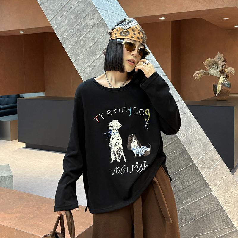 大码女装圆领长袖t恤120斤到260斤胖mm宽松遮肚子显瘦打底衫秋冬