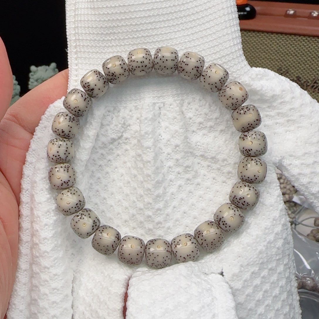 星月菩提手串双留白灰皮果冻10*9