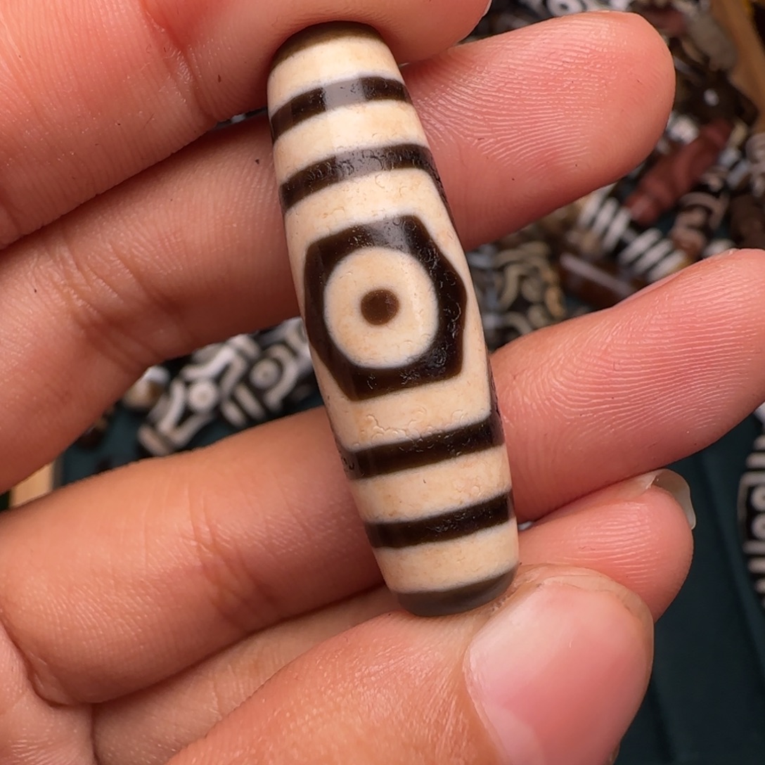 S***y东西如图看图片链接