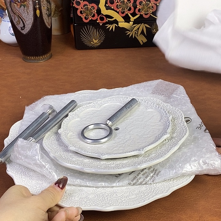 瓷器铜铁器木器木粉花瓶水**王