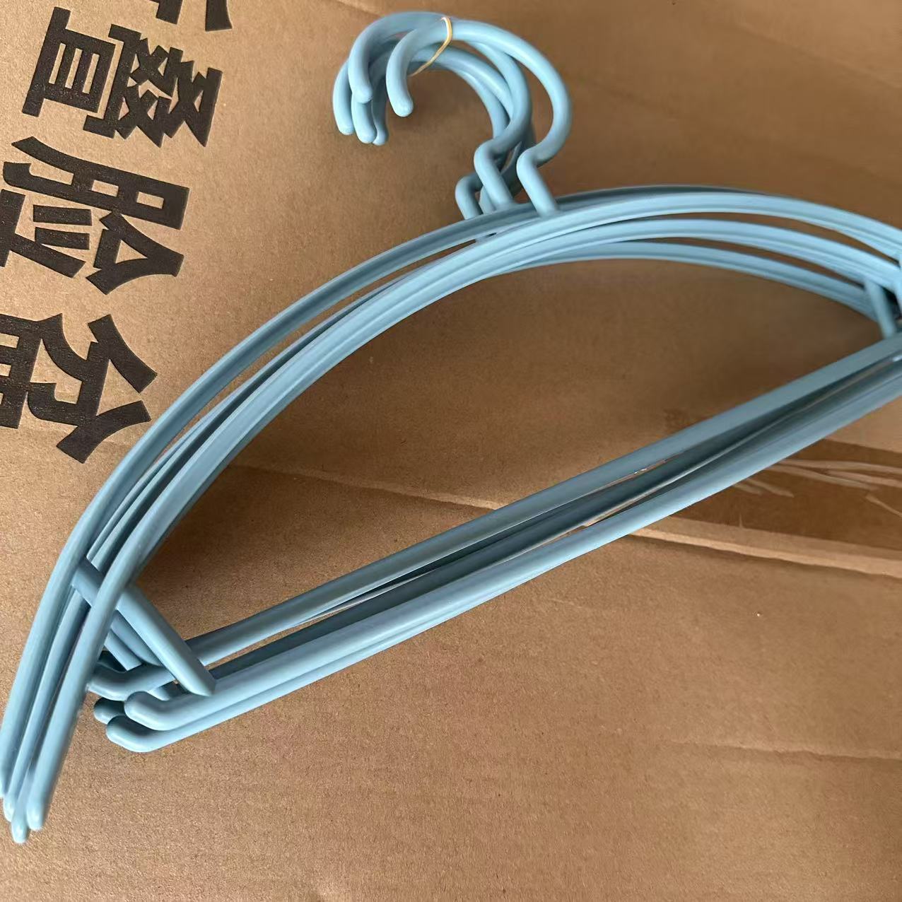 蓝色晾衣架发20个