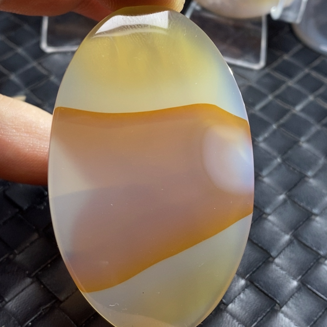 用***2玛瑙/玉髓未镶嵌颈饰