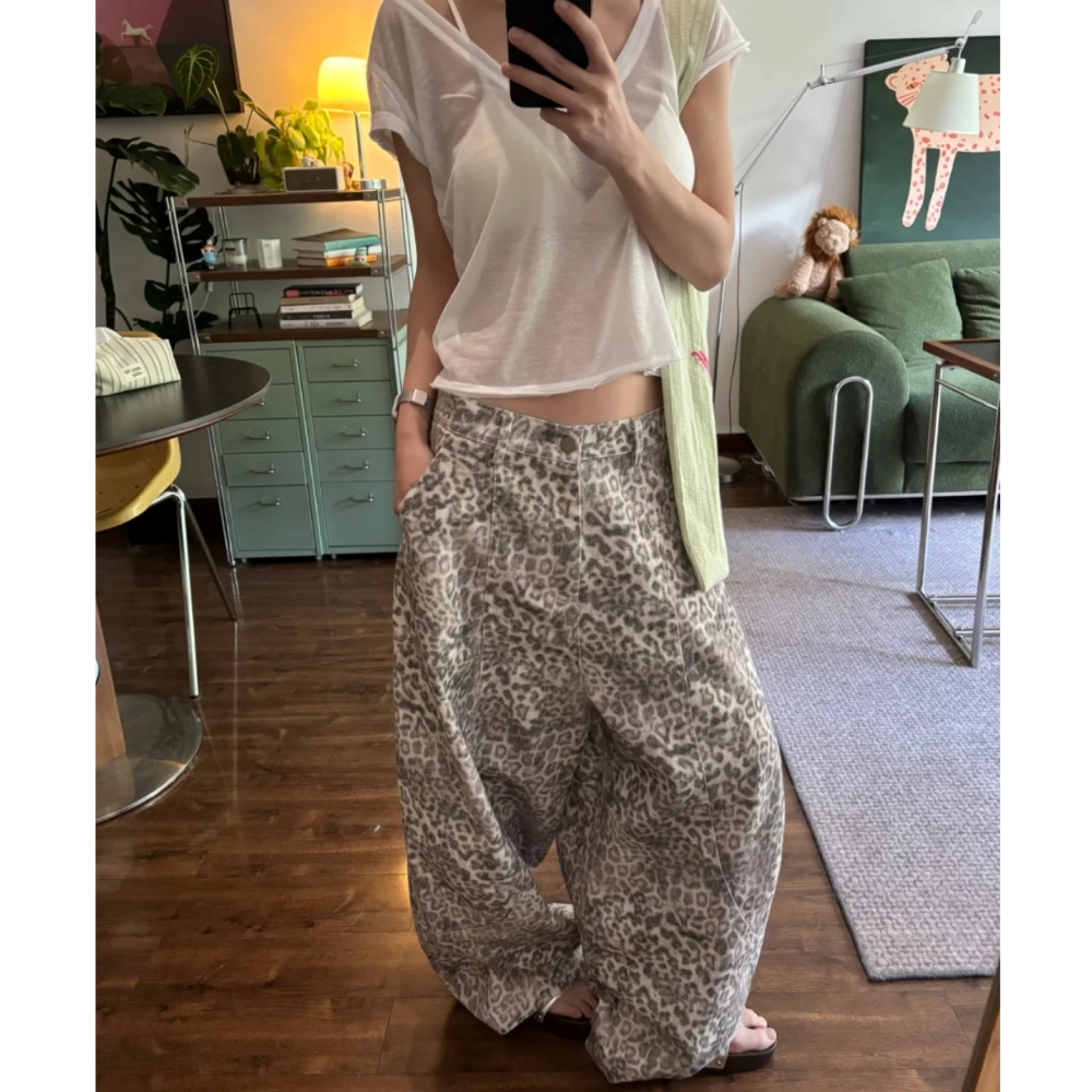 美式复古设计感辣妹豹纹裤女2025秋季显瘦直筒高腰弯刀阔腿牛仔裤