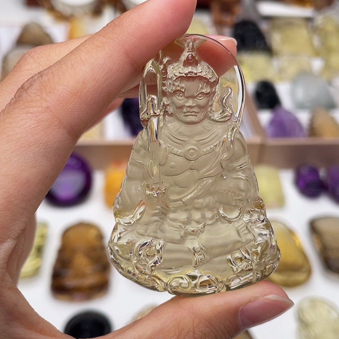 水晶未镶嵌颈饰定制吊坠不动