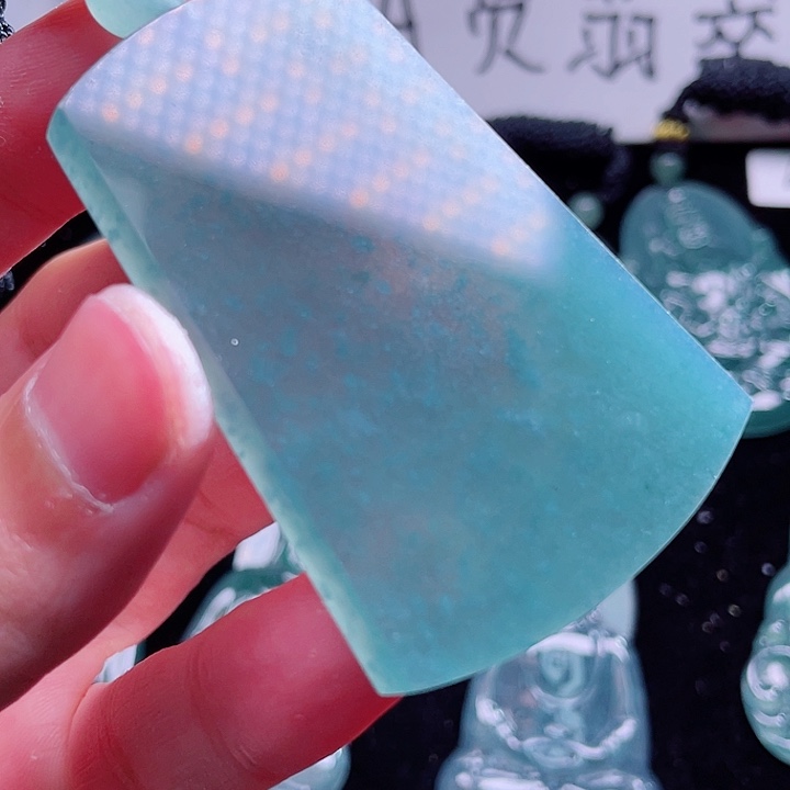 翡翠颈饰未镶嵌9999999999