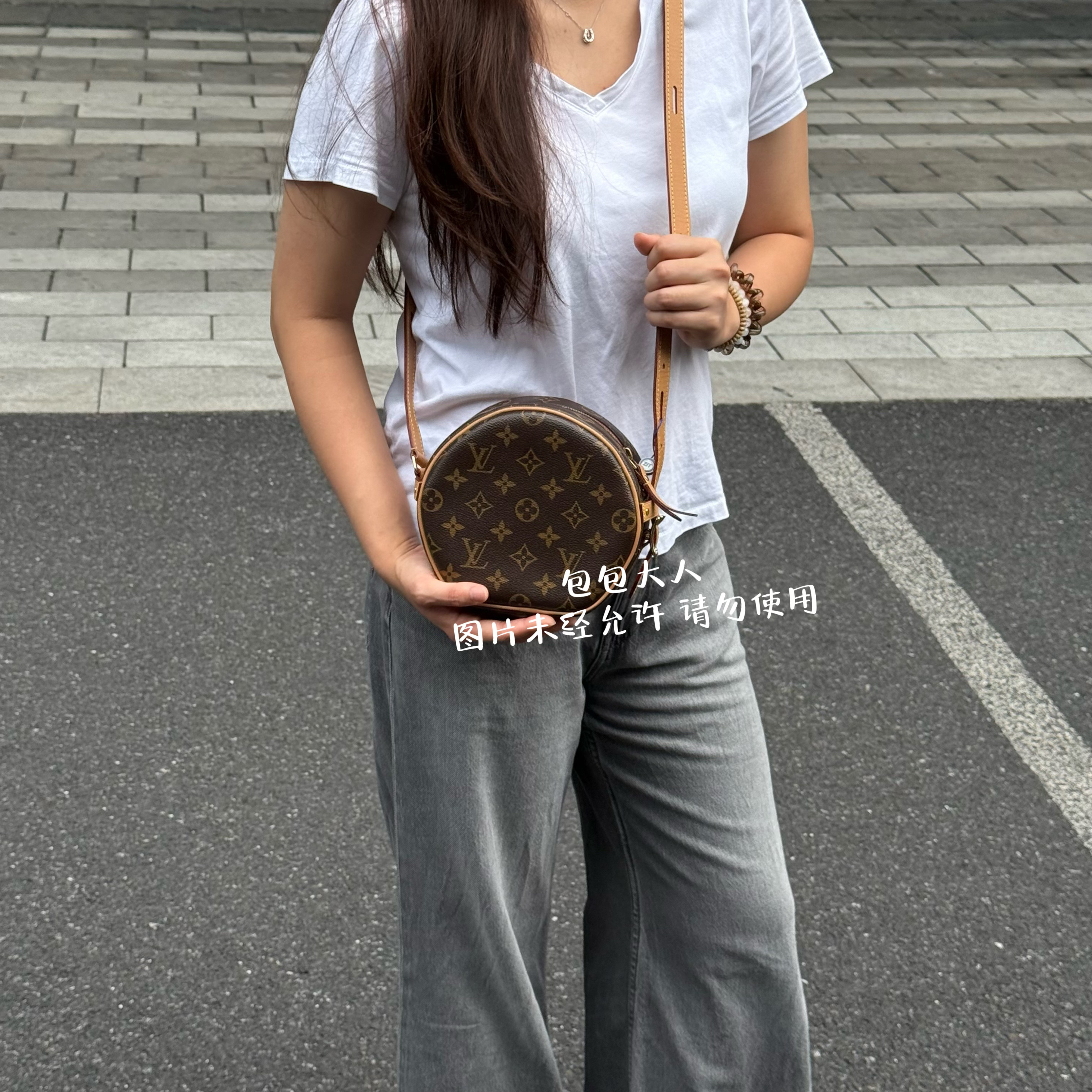 99新 LouisVuitton/路易威登 芯片款老花圆饼单肩包