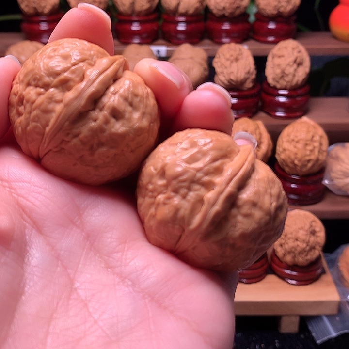 桃核吊坠麒麟元宝41尺寸