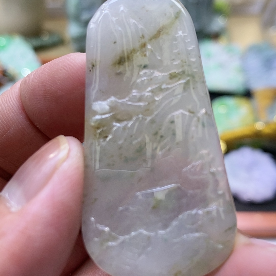 【闪购商品】翡翠颈饰未镶嵌11111111111111