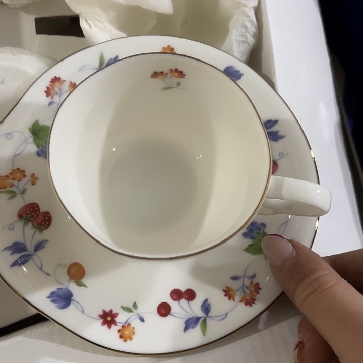 瓷片暗**光我是王露露小天使吧啊好