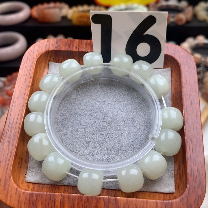 石英质玉手链未镶嵌