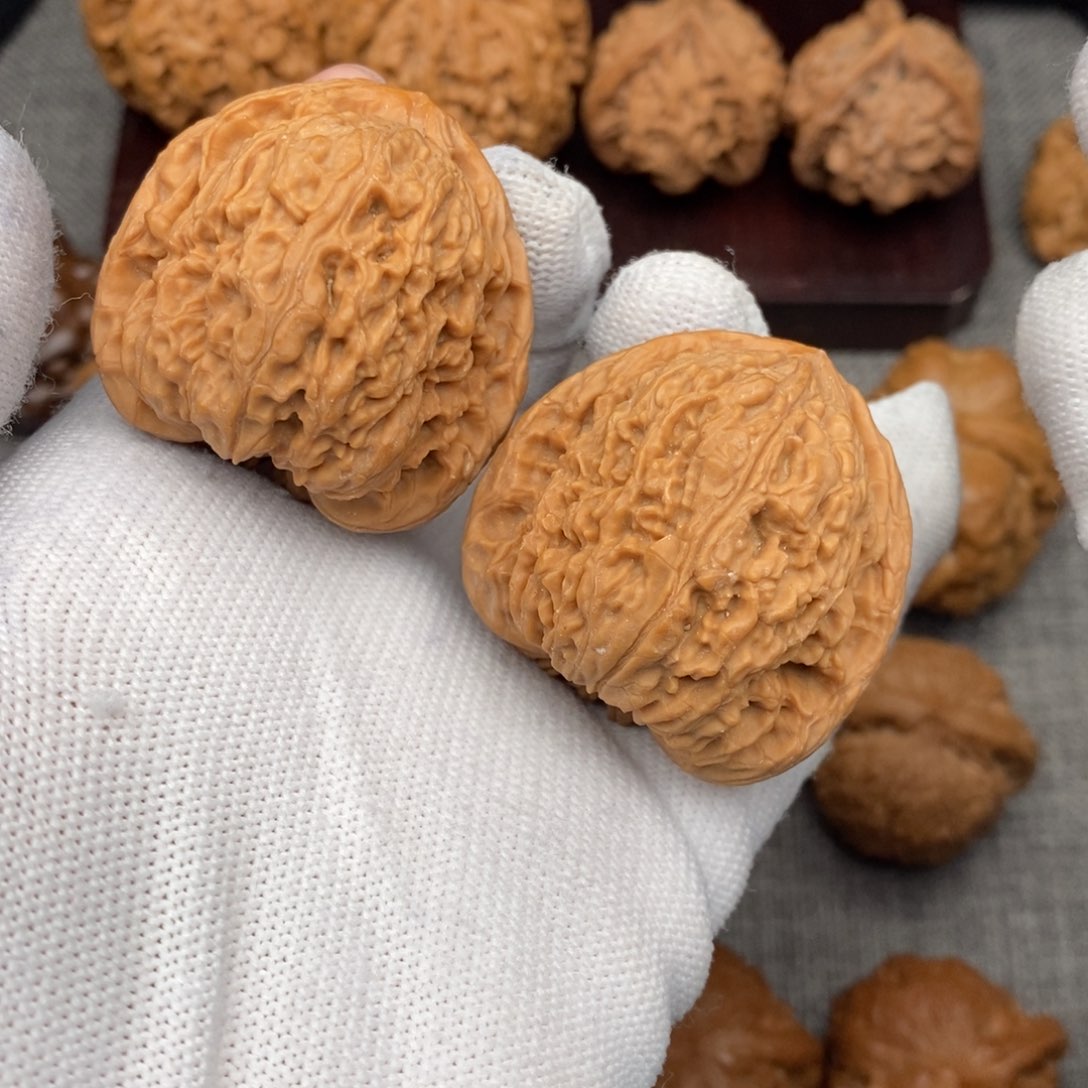 文玩核桃把件40炮弹南疆