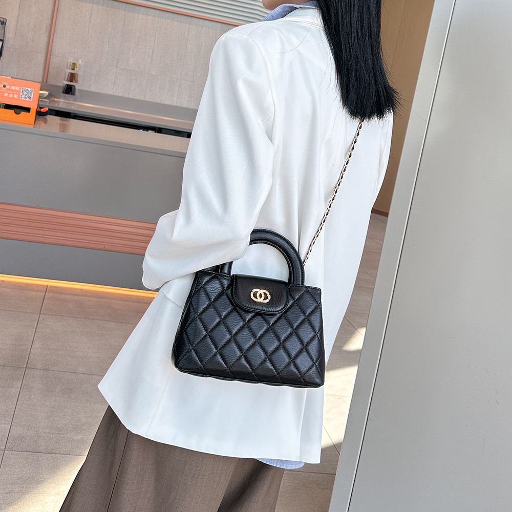 2025时尚菱格金球包小香风气质百搭单肩包小包包质感真皮包