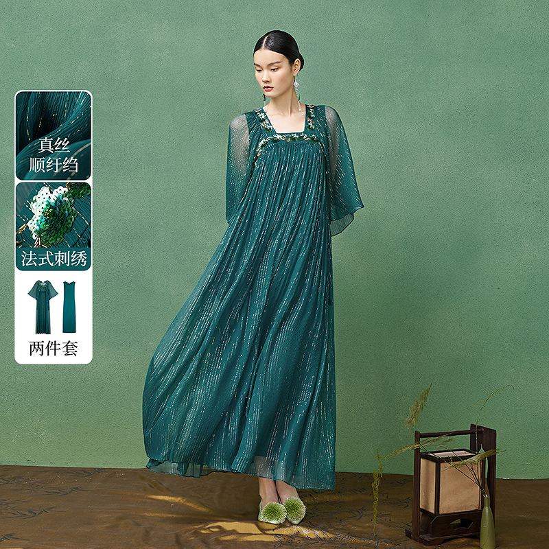 生活在左秀场同款法式刺绣连衣裙两件套2025春改良襦裙1952148 