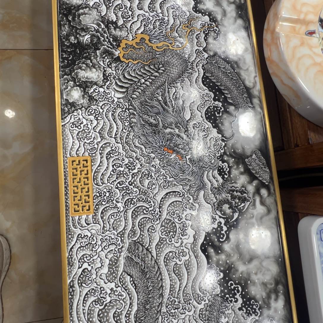 墨龙重工粉彩茶盘