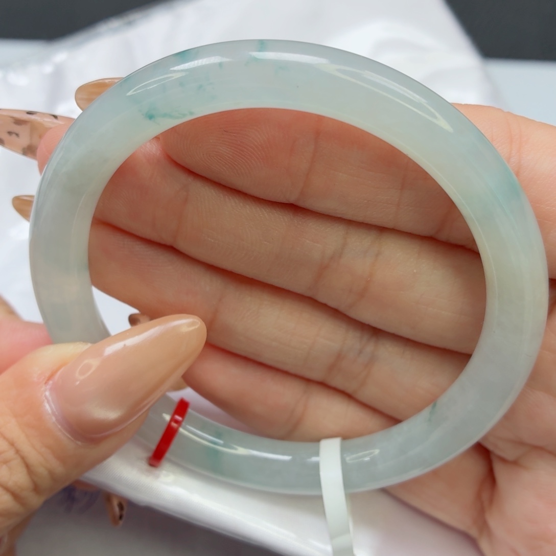 未镶嵌手镯翡翠55