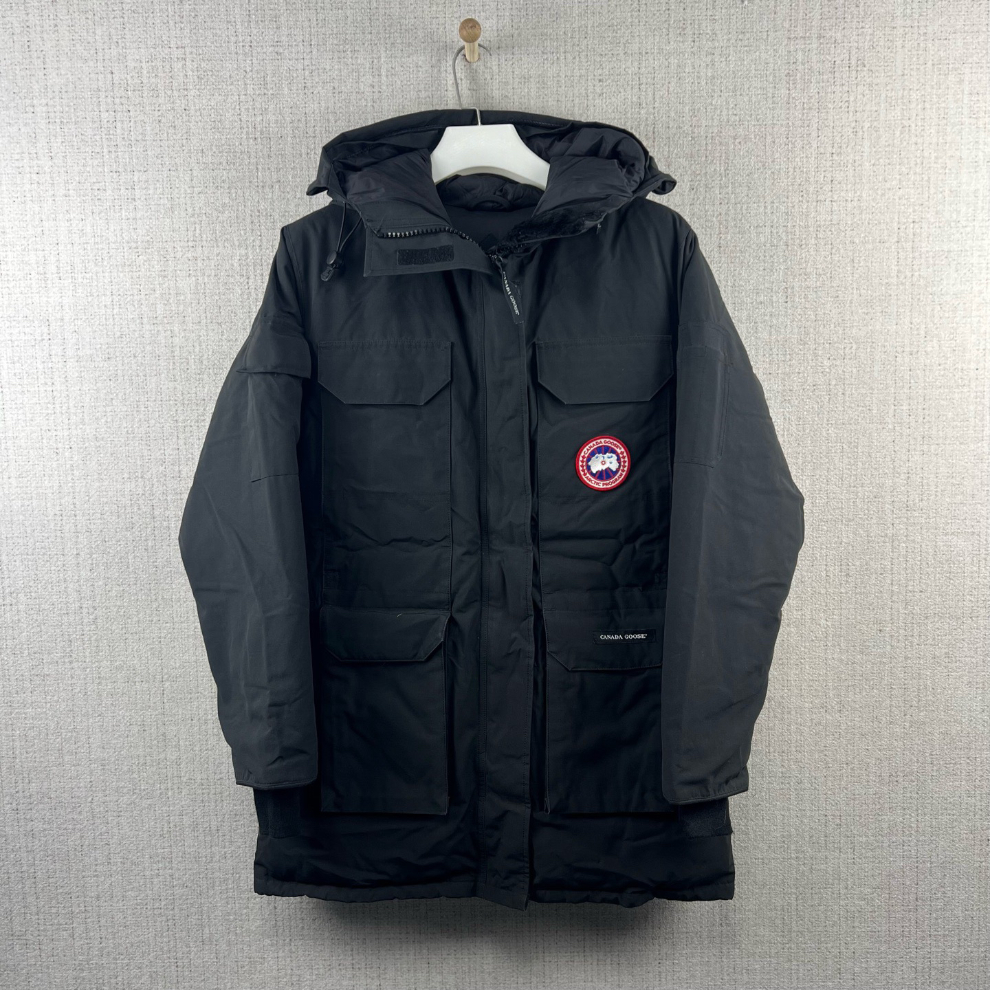 99新 CANADA GOOSE 远征款毛领中长款连帽派克羽绒服/尺码L/8810