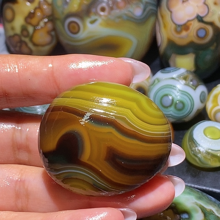 玛瑙/玉髓未镶嵌珠宝奇石8