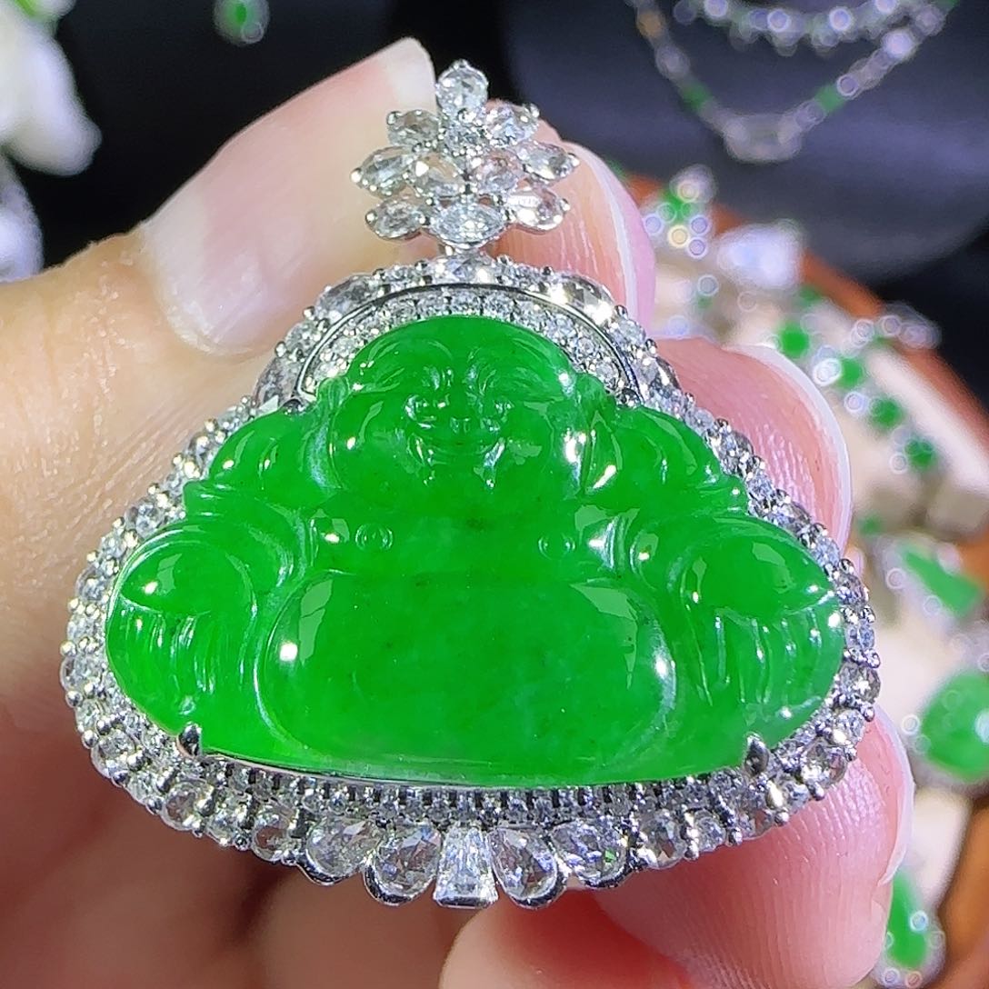 翡翠18K金镶嵌吊坠(不含链)
