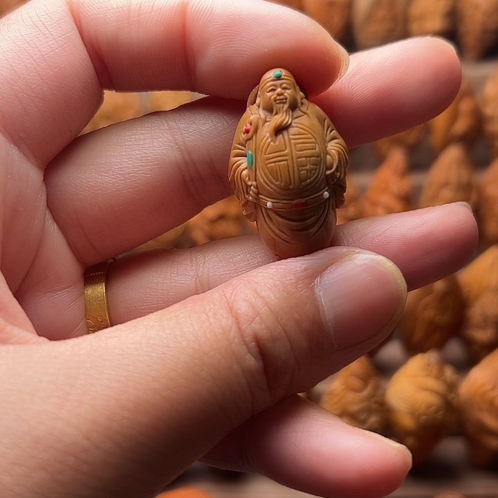 橄榄核吊坠橄榄核