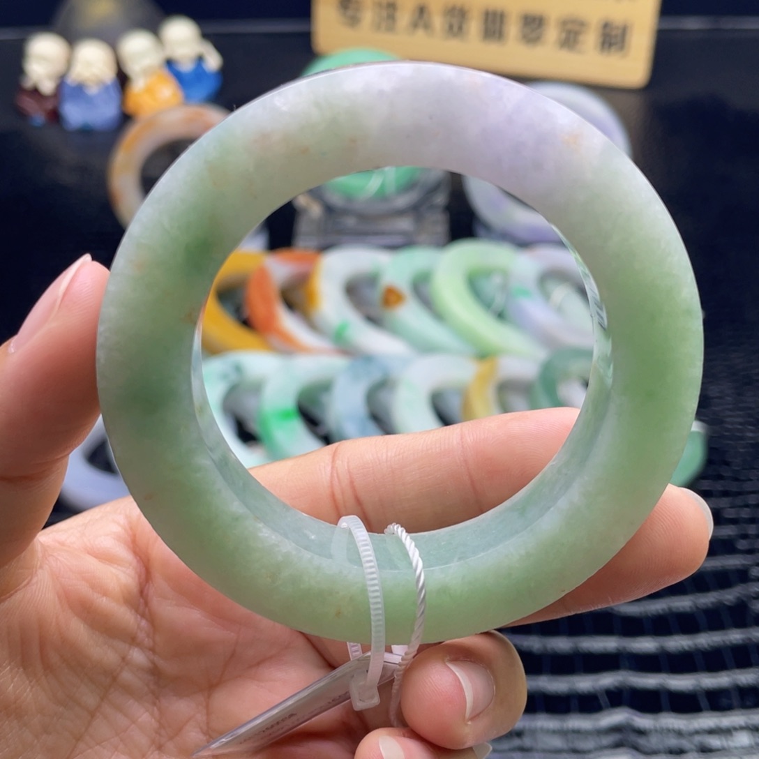 未镶嵌翡翠定制翡翠