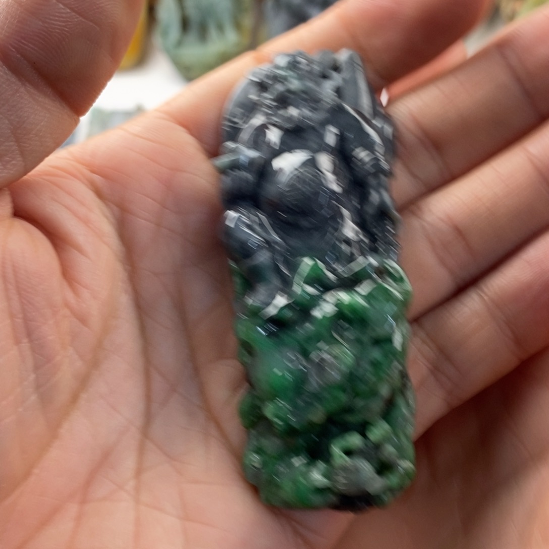 定制翡翠未镶嵌天然缅甸翡翠a货