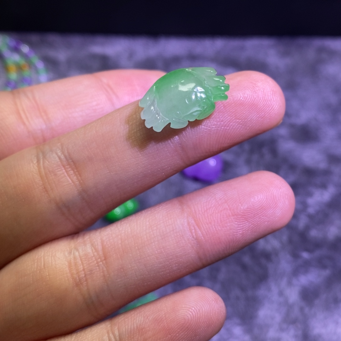 福***民翡翠未镶嵌颈饰吊坠