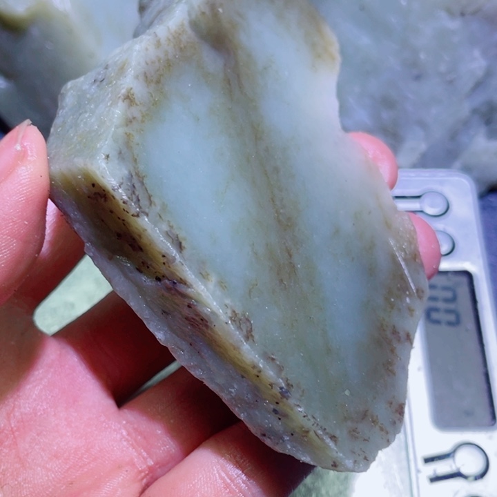 和田玉未镶嵌珠宝半成品