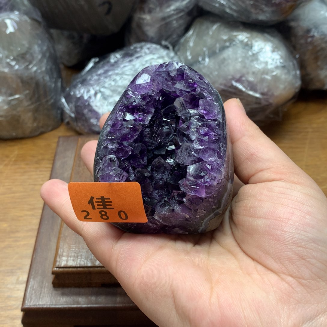 水晶大型摆件（非配饰）未镶嵌