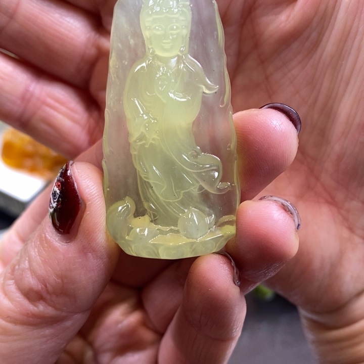 蛇纹石玉珠宝奇石未镶嵌