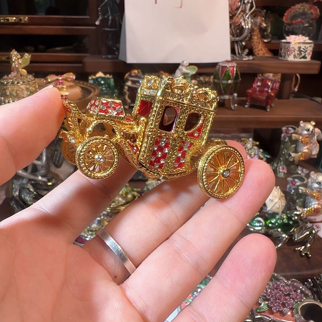 手工制品请勿吹毛求疵