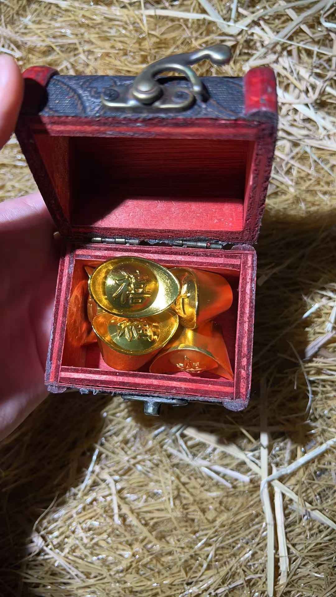 一个家居摆件64 精美摆件