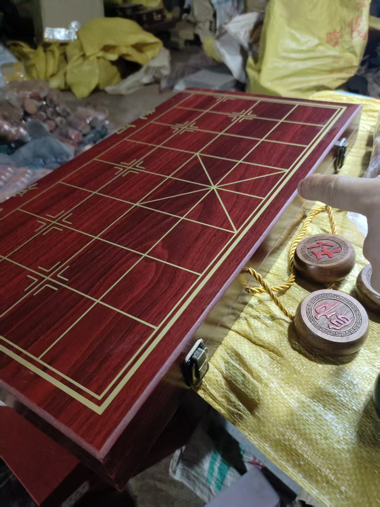 60缅花折叠棋盘中国象棋带折叠棋盘适合成人送礼家用