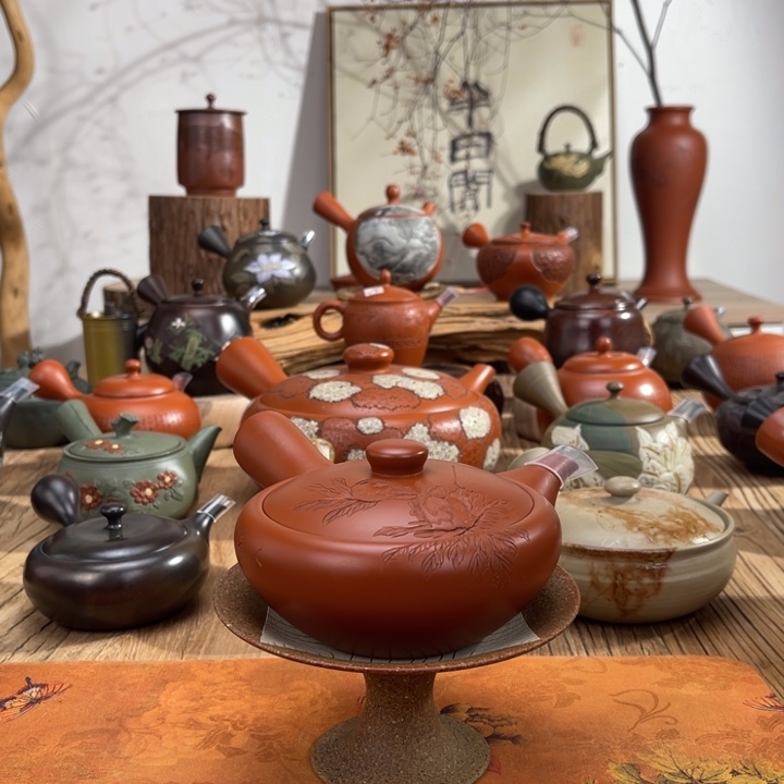 舞*年常滑光山手作茶壶