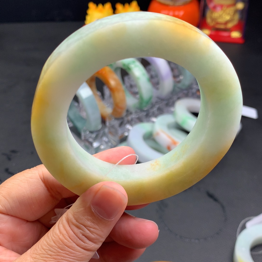 定制翡翠手镯未镶嵌