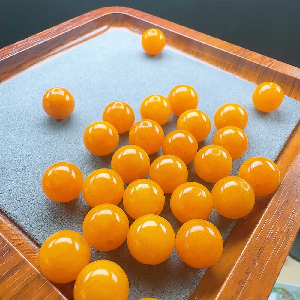 卡12mm 缅料A货 冰糖黄 多样性发一颗